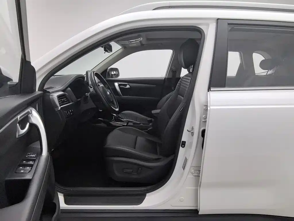 Kia Sportage — миниатюра 10