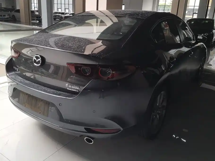 Mazda 3 Axela — миниатюра 3