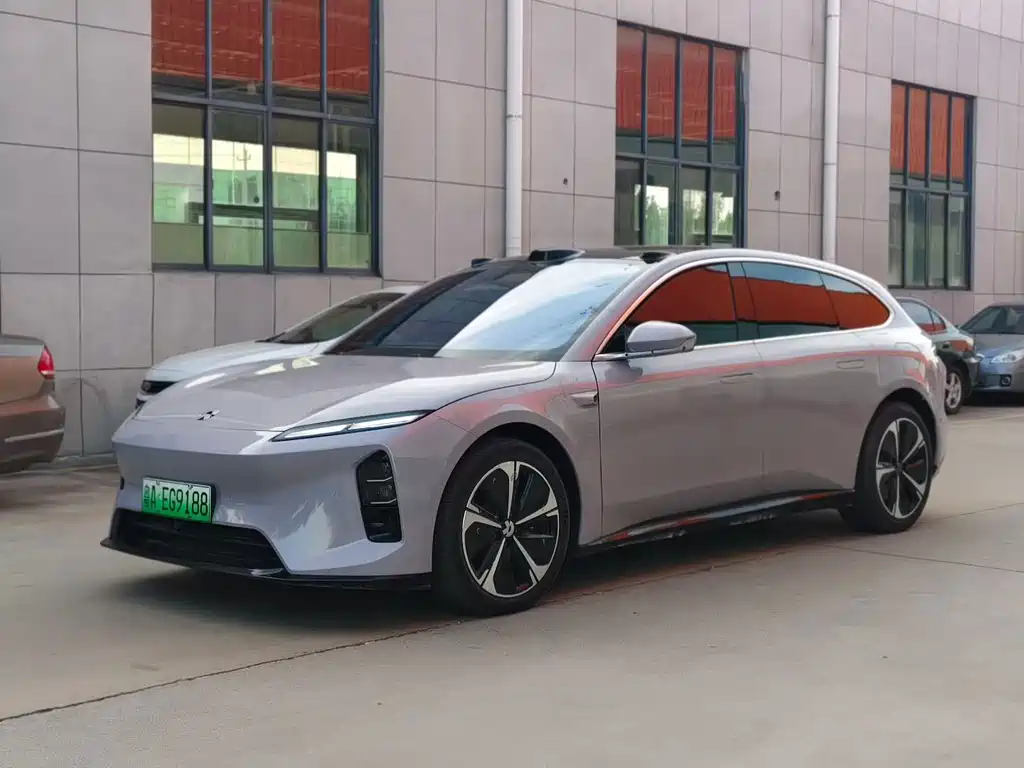 NIO ET5T 2025 75kWh Touring