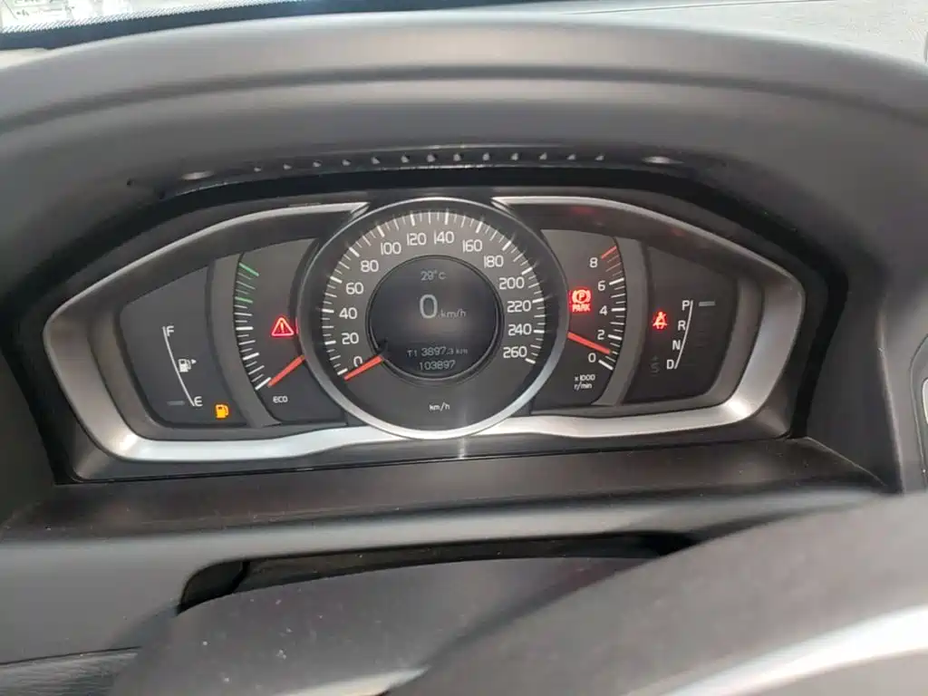 Volvo XC60 — миниатюра 12