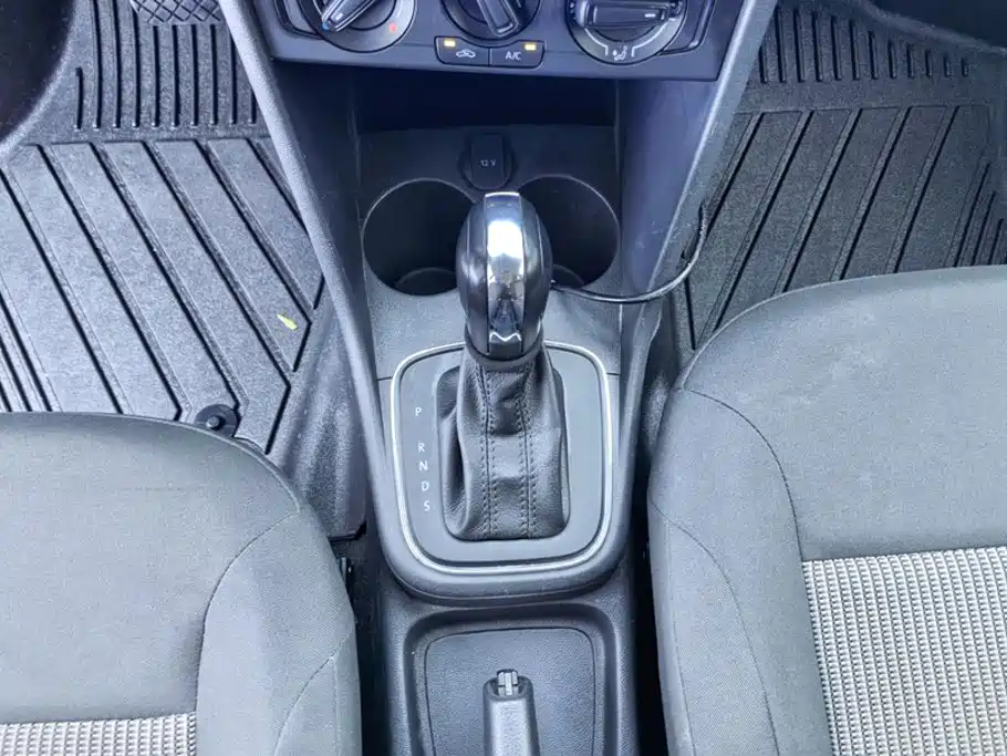 Volkswagen Polo — миниатюра 16