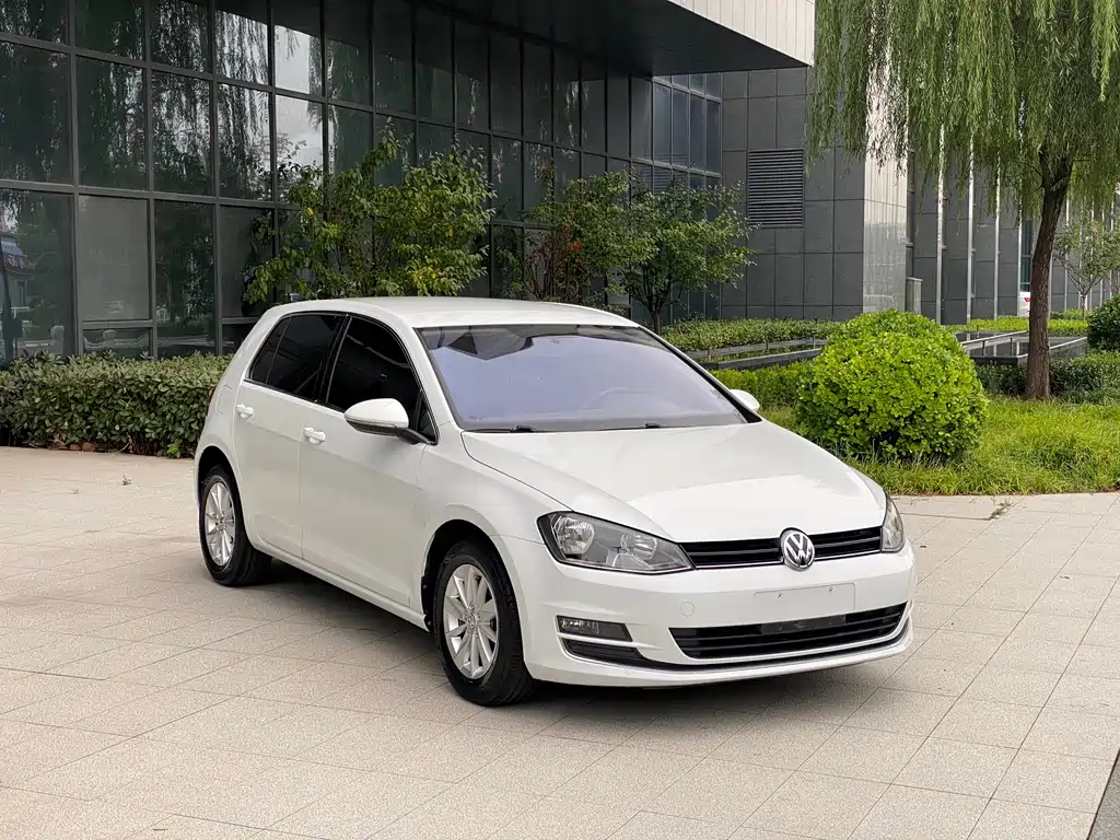 Volkswagen Golf — миниатюра 3