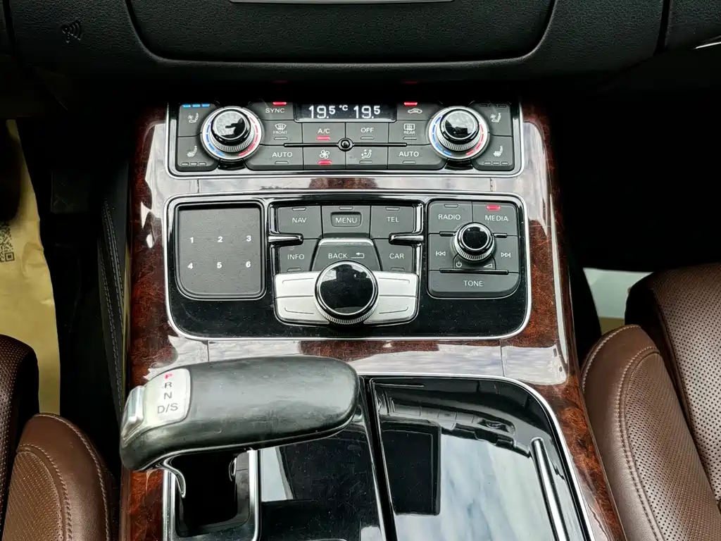 Audi A8 — миниатюра 19