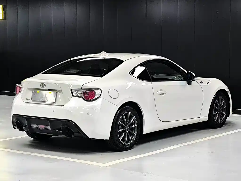 Toyota 86 — миниатюра 18