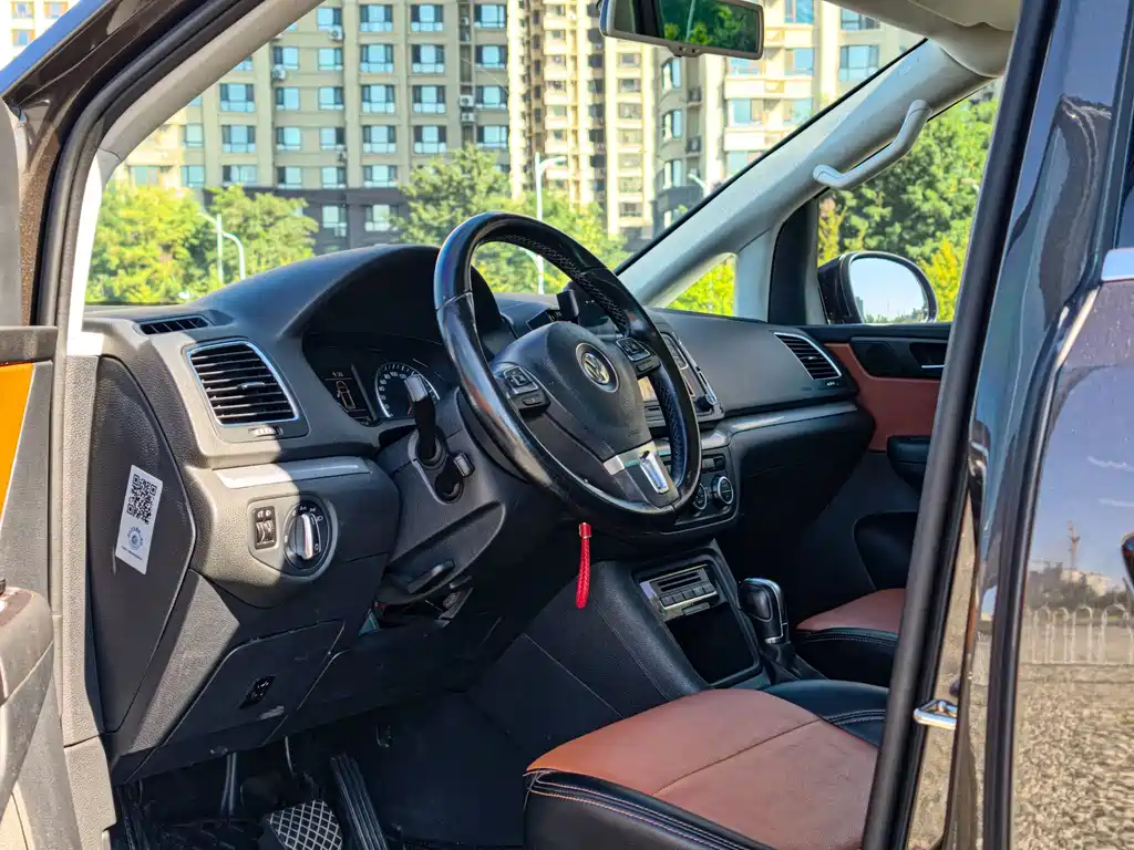 Volkswagen Sharan — миниатюра 18