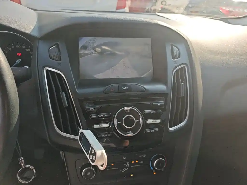 Ford Focus — миниатюра 13