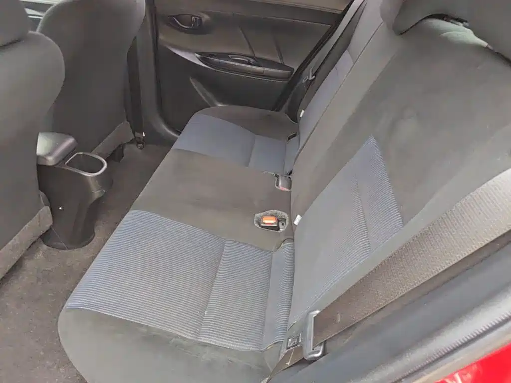 Toyota Yaris L — миниатюра 17