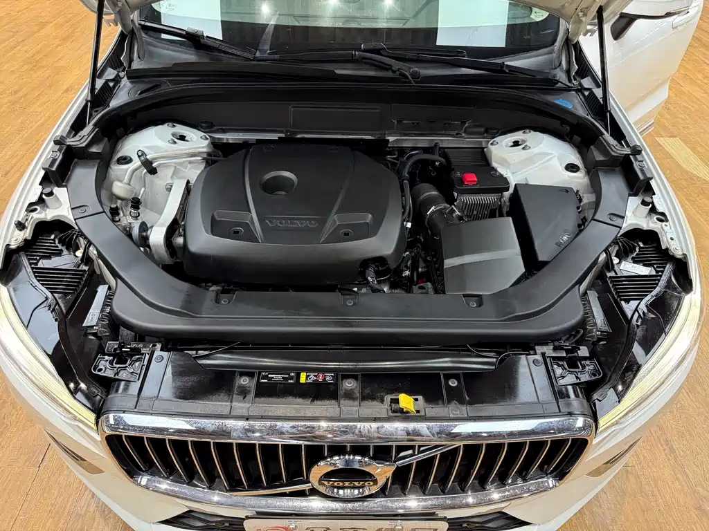 Volvo XC60 — миниатюра 31
