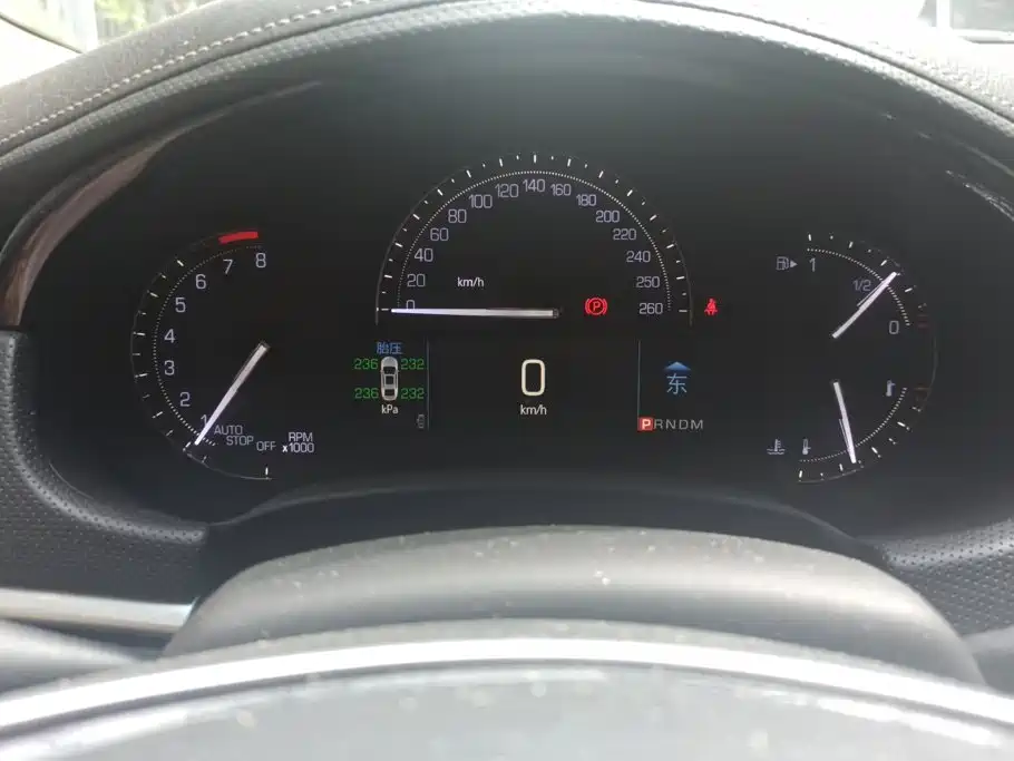 Cadillac XTS — миниатюра 14