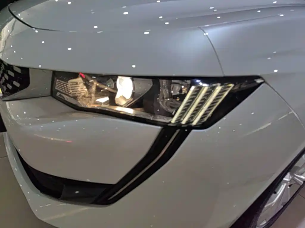Peugeot 508 — миниатюра 24