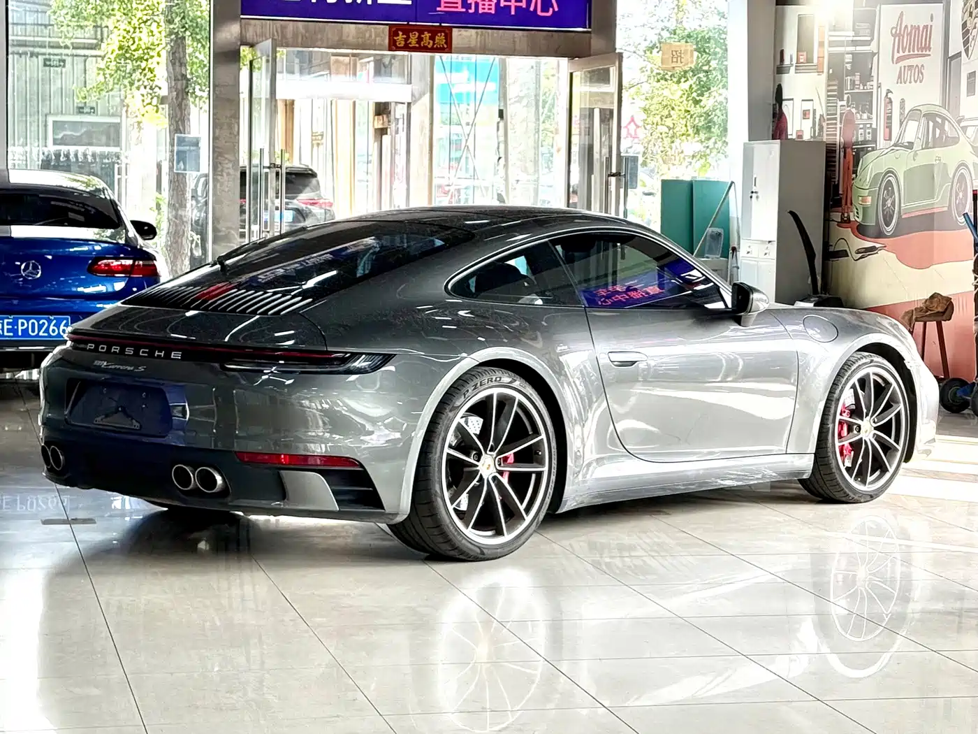 Porsche 911