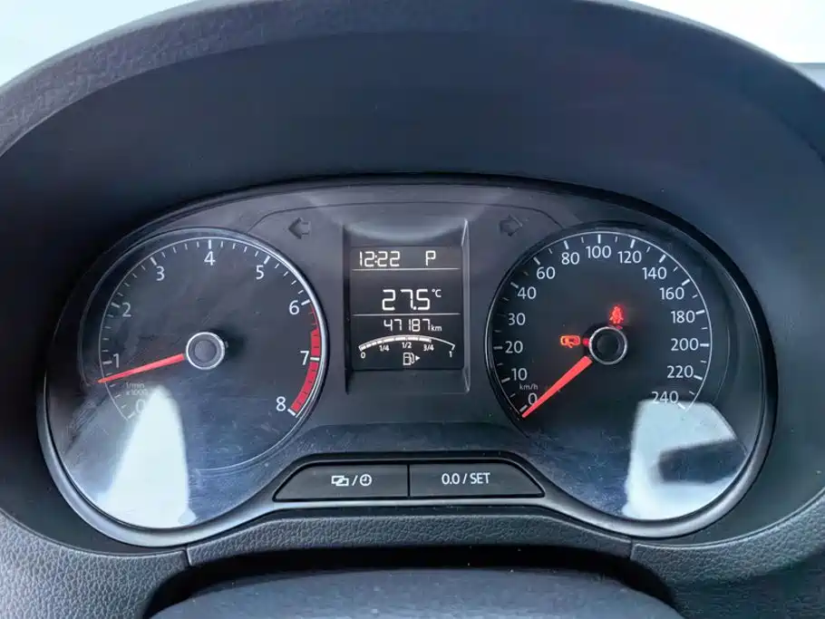 Volkswagen Polo — миниатюра 14