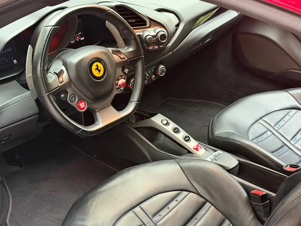 Ferrari 488 — миниатюра 14