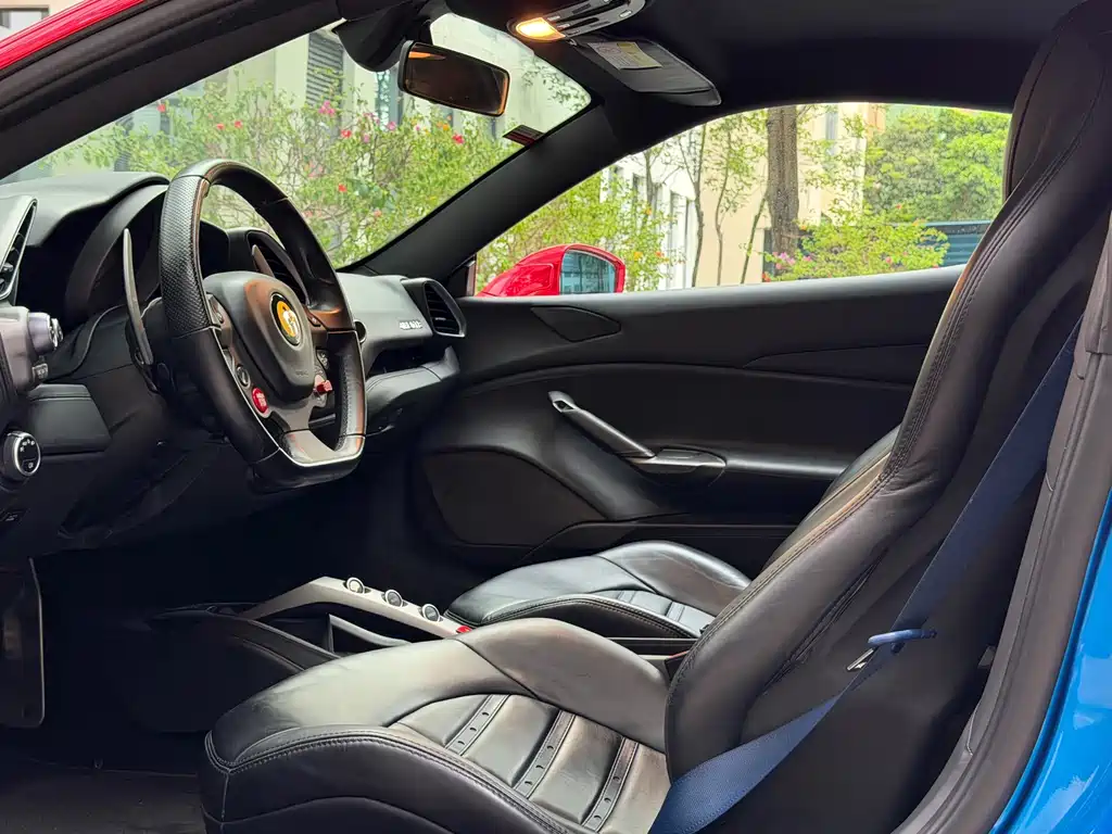 Ferrari 488 — миниатюра 10