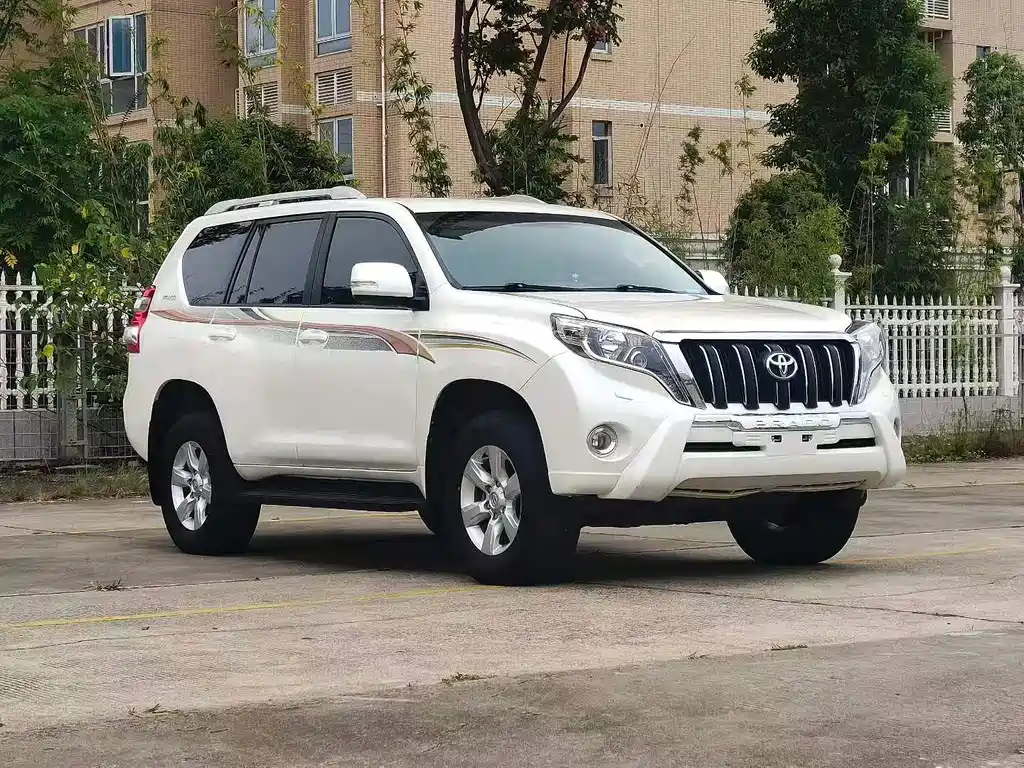 Toyota Prado (Import) — миниатюра 3