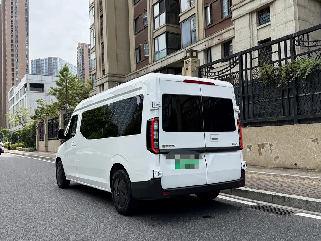 Yuan Cheng Yuan Cheng Super VAN — миниатюра 6