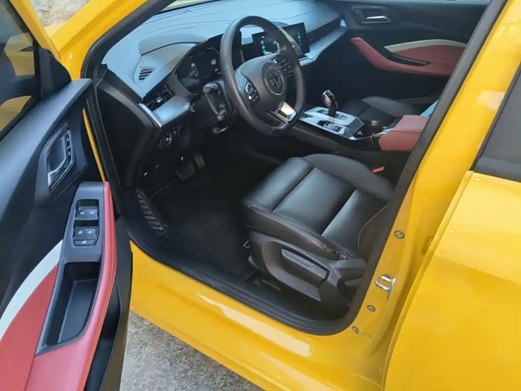 MG MG5 — миниатюра 16