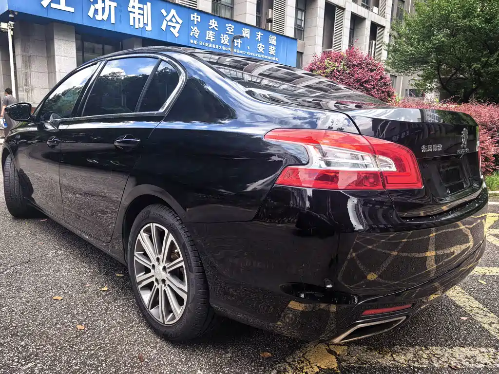 Peugeot 408 — миниатюра 20