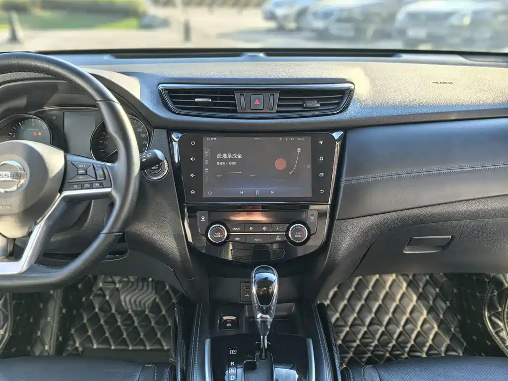 Nissan X-Trail — миниатюра 11