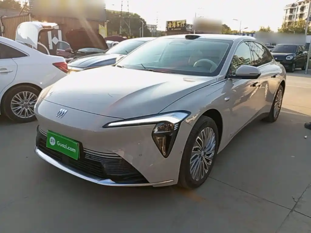 Buick Electra L7 — миниатюра 2