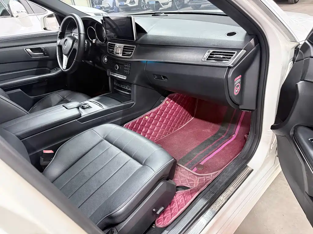 Mercedes-Benz E-Class — миниатюра 21