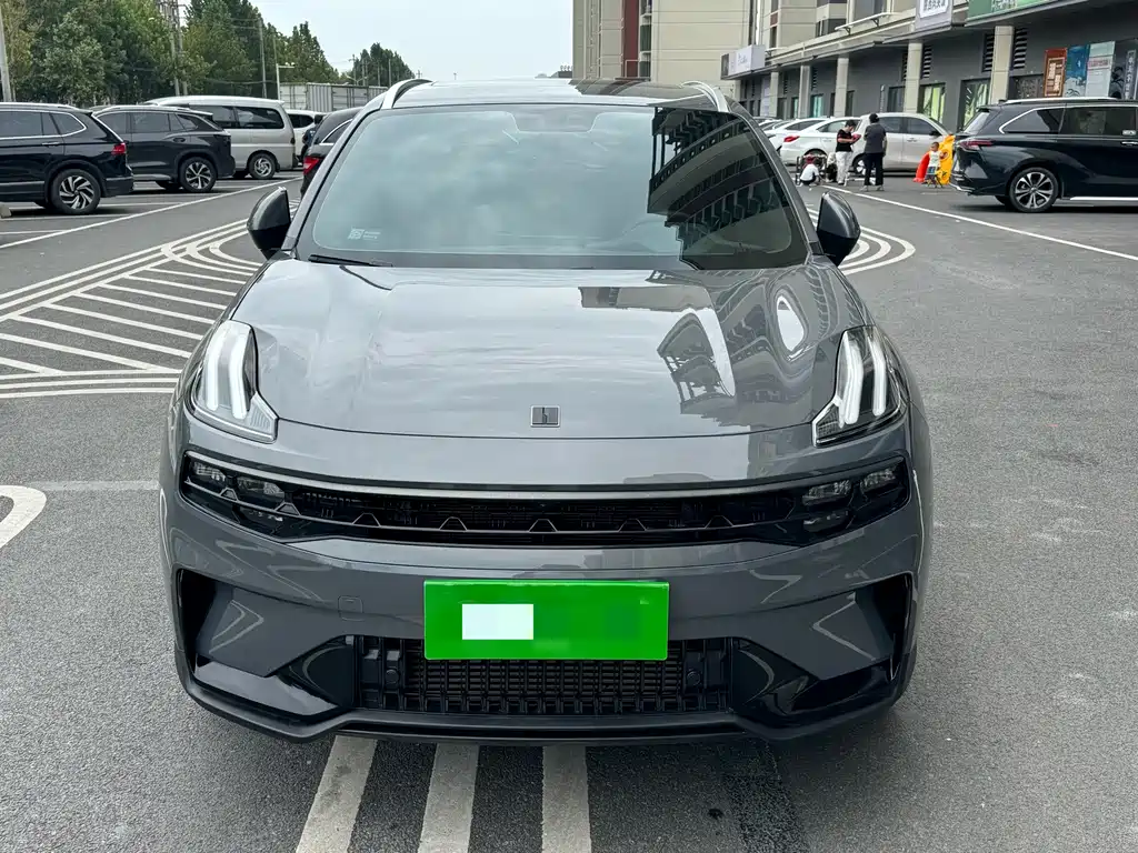 Lynk & Co 06 — миниатюра 2