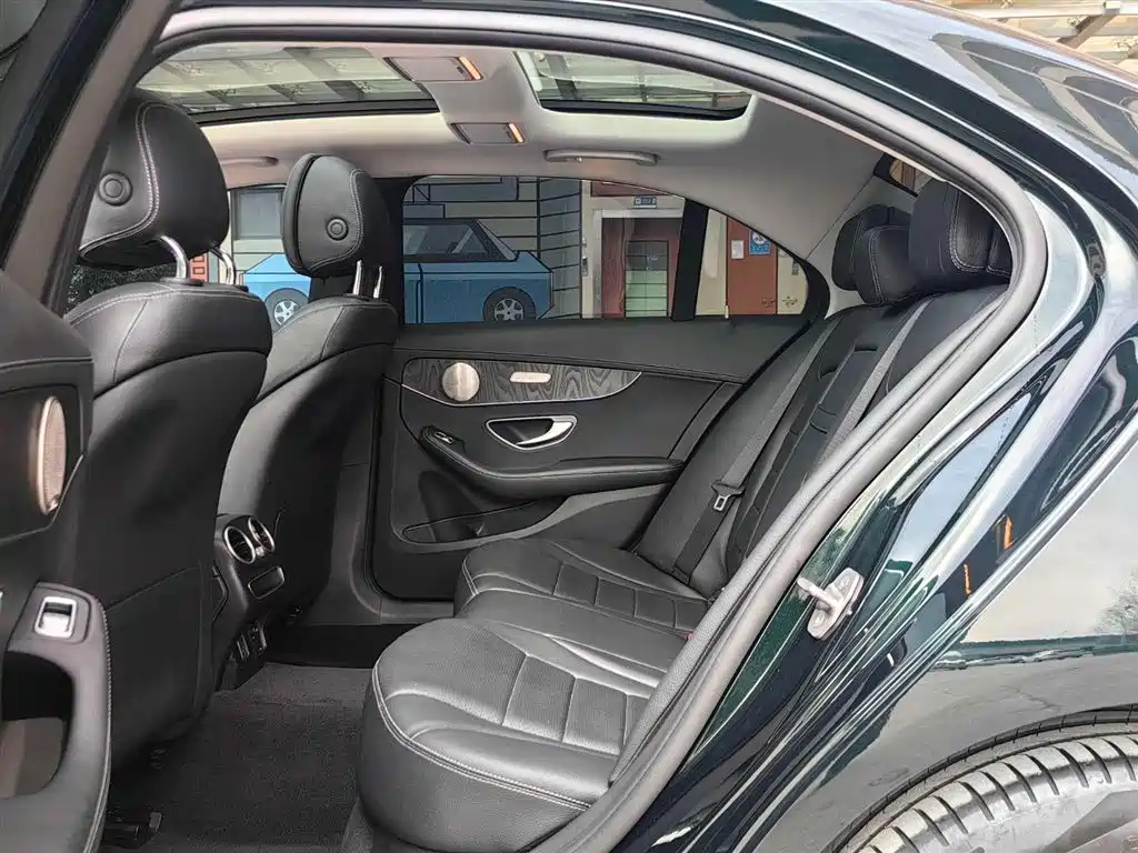 MERCEDES-BENZ C CLASS