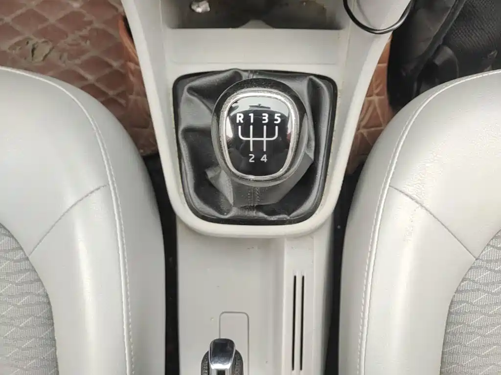 Skoda Rapid — миниатюра 14