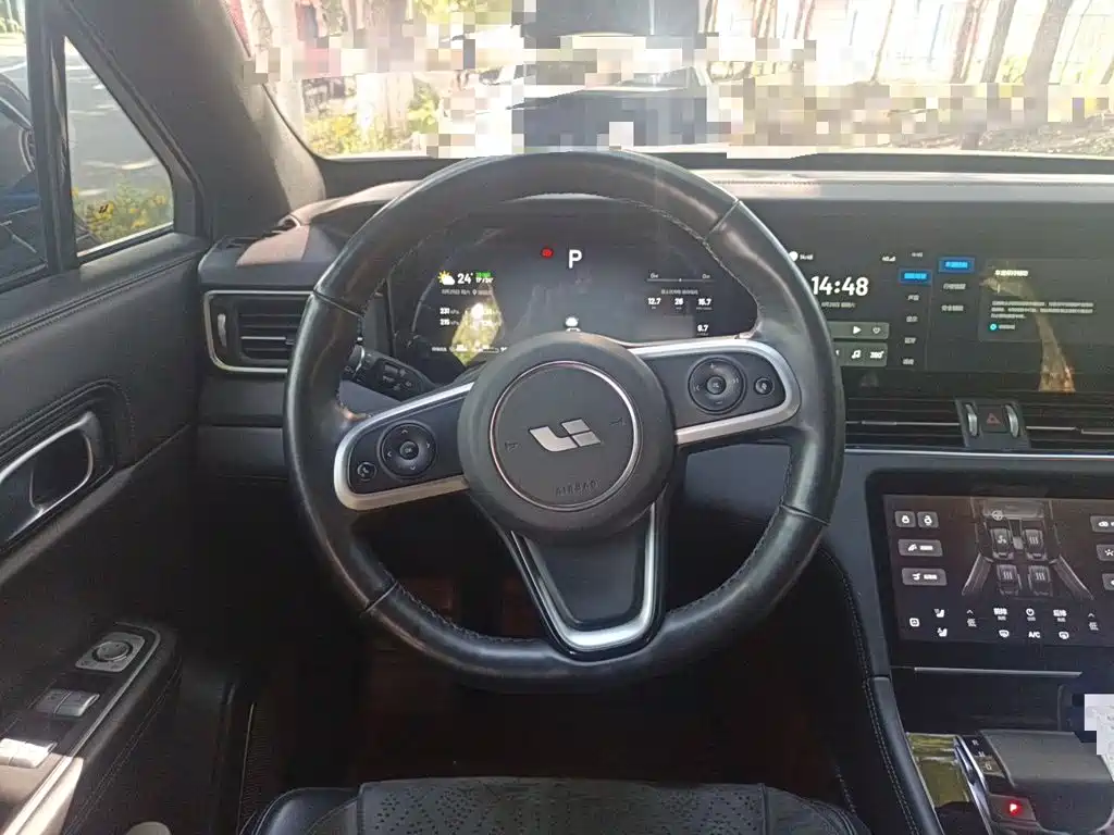 Li Auto Li ONE — миниатюра 11