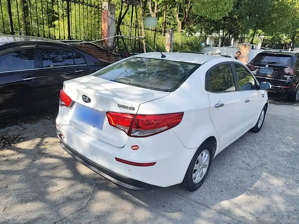 Kia K2 — миниатюра 7
