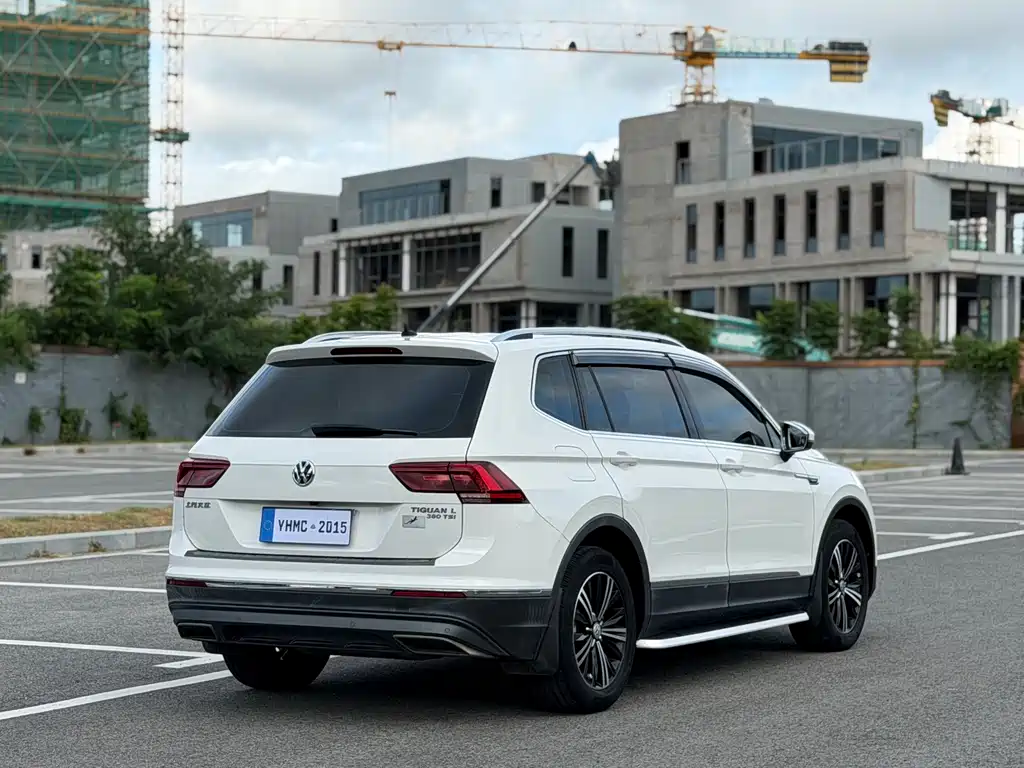 Volkswagen Tiguan L — миниатюра 21