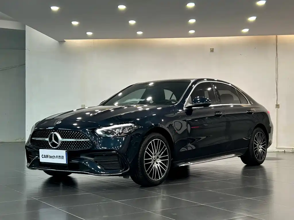 Mercedes-Benz C-Class 2024