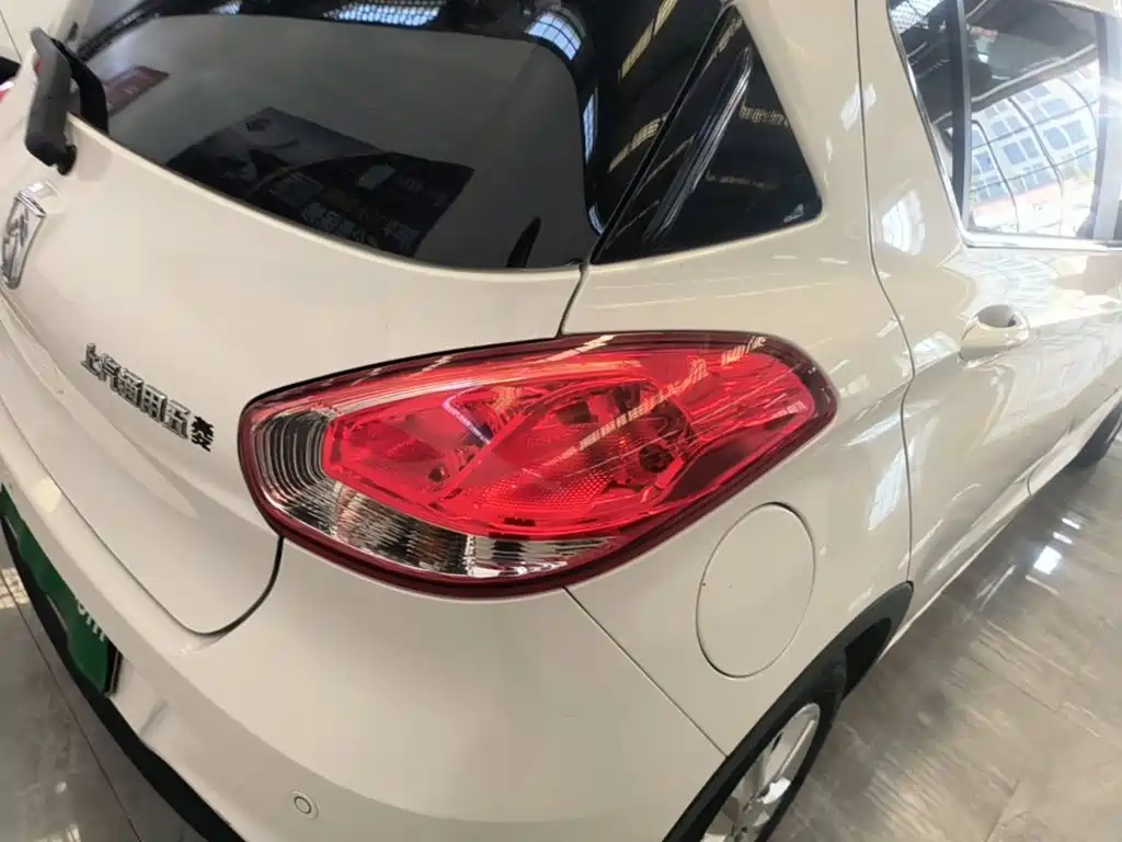 Baojun 310 — миниатюра 8