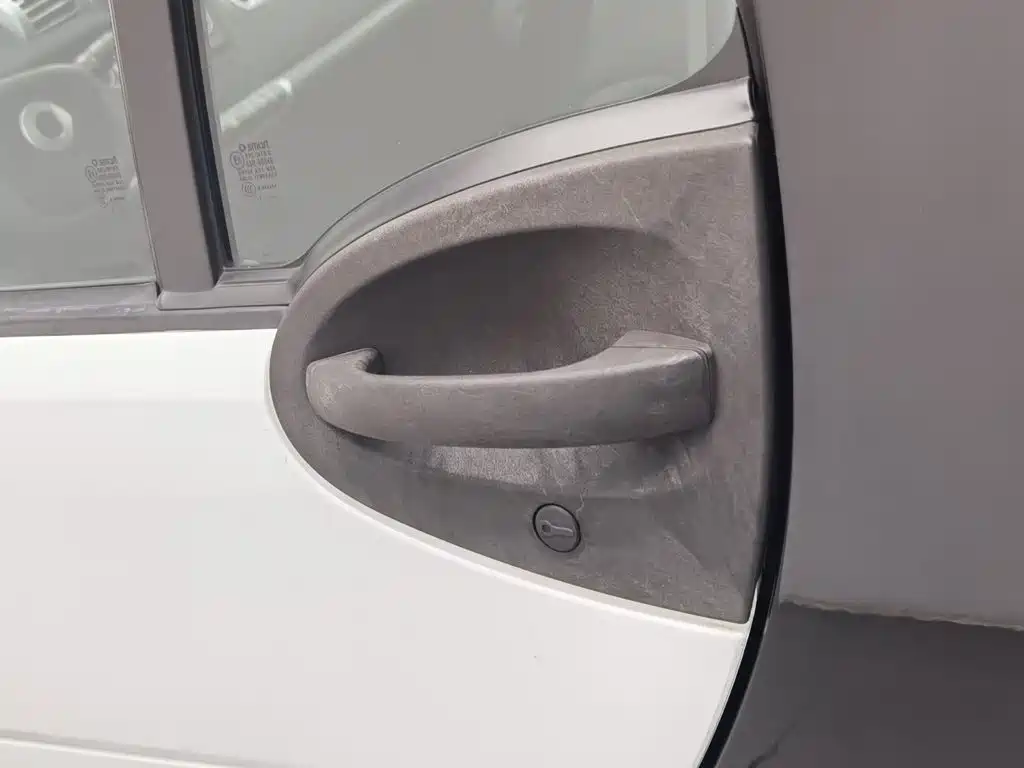 smart Smart Fortwo — миниатюра 18