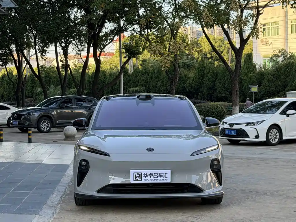 NIO ET5T — миниатюра 2