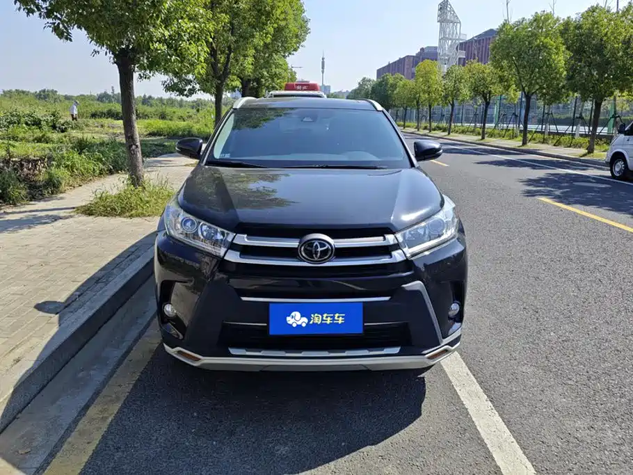 Toyota Highlander — миниатюра 2