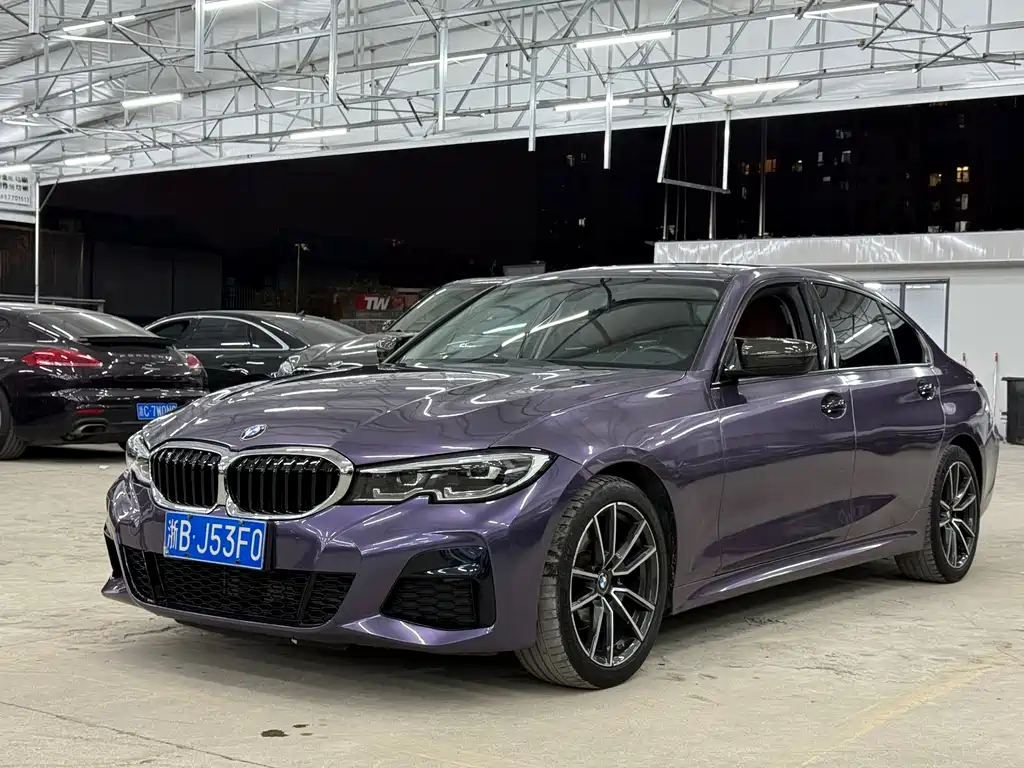 BMW 3 SERIES