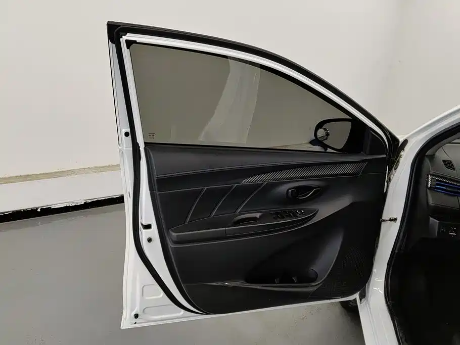 Toyota Vios — миниатюра 7