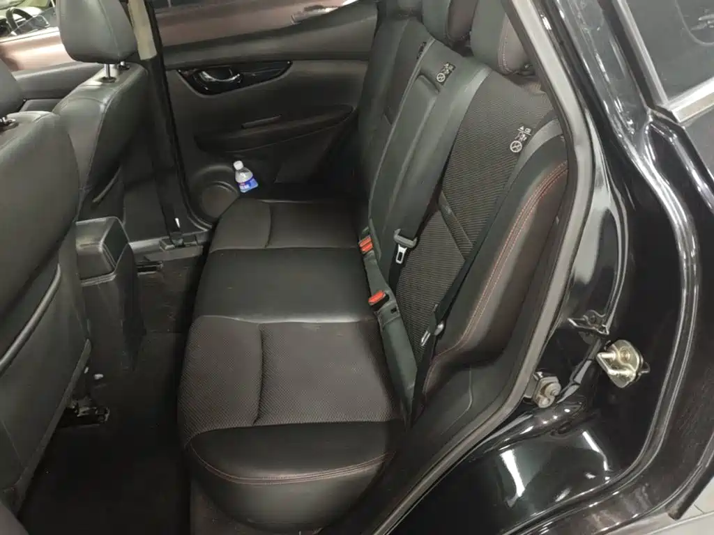 Nissan Qashqai — миниатюра 22