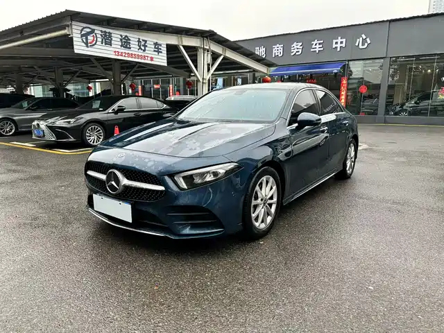 MERCEDES-BENZ A CLASS