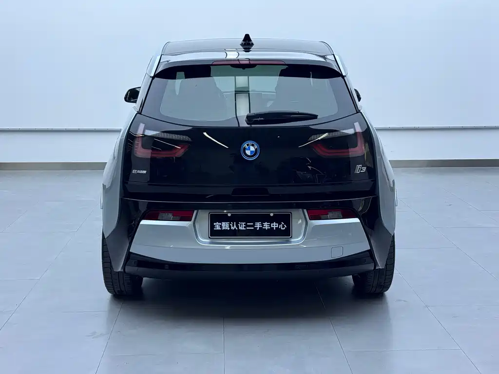 BMW i3 (Import) — миниатюра 6