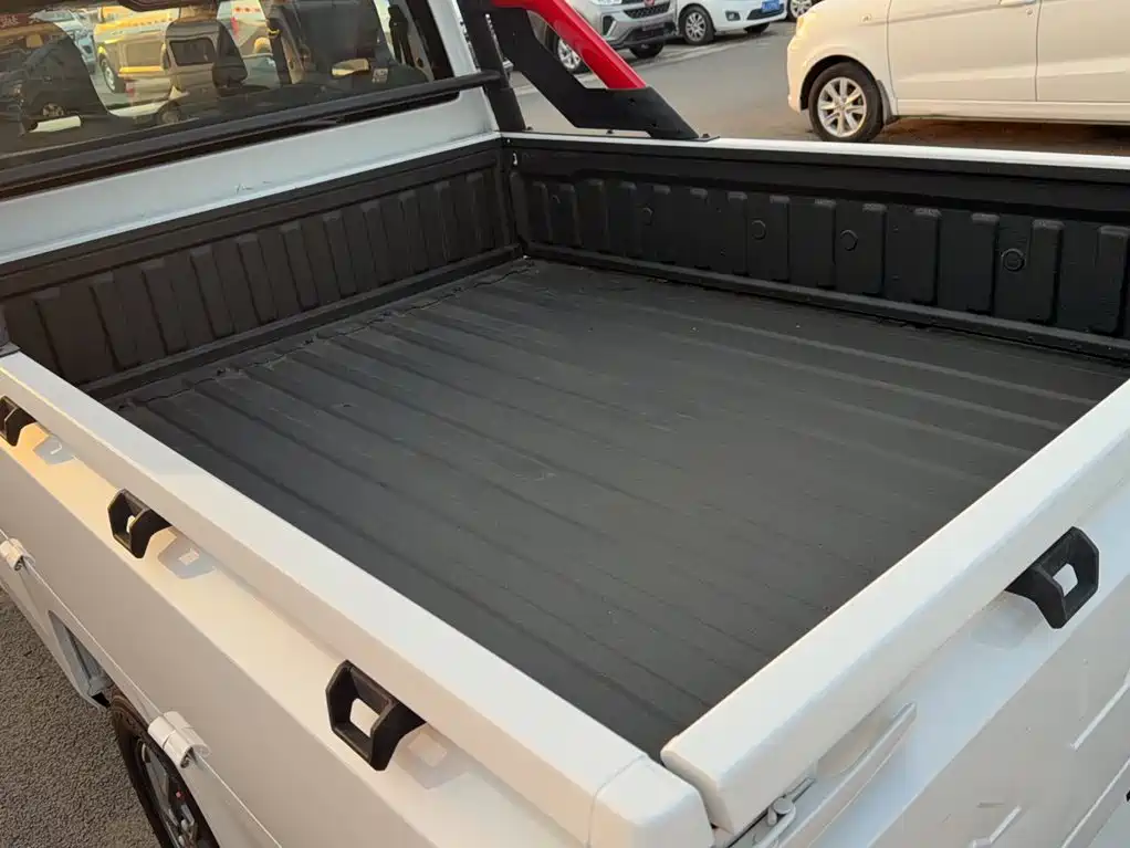 Wuling Journey — миниатюра 6
