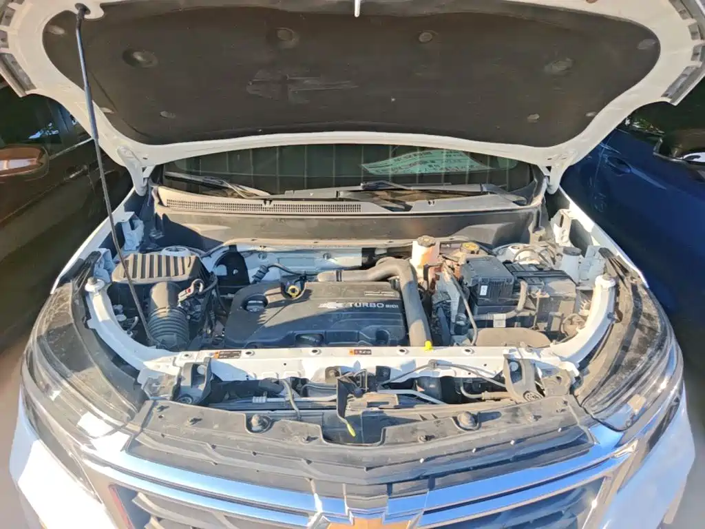 Chevrolet Equinox — миниатюра 20