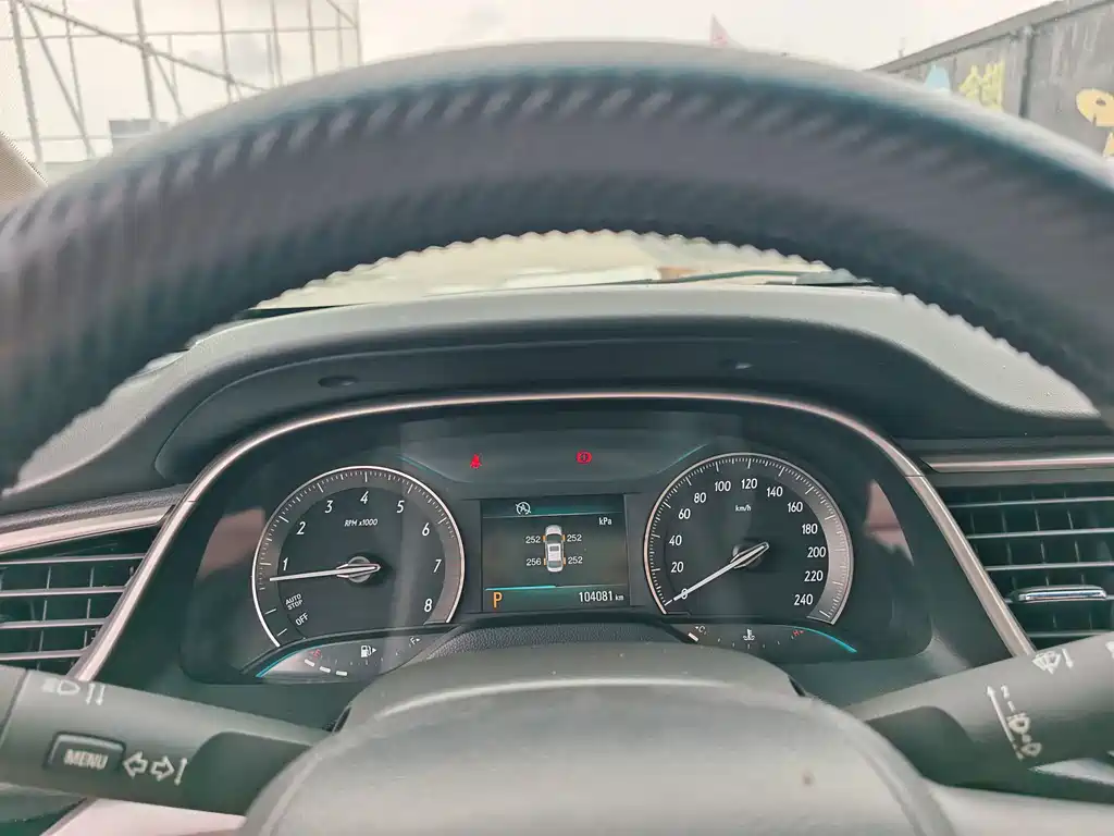 Buick Excelle — миниатюра 16