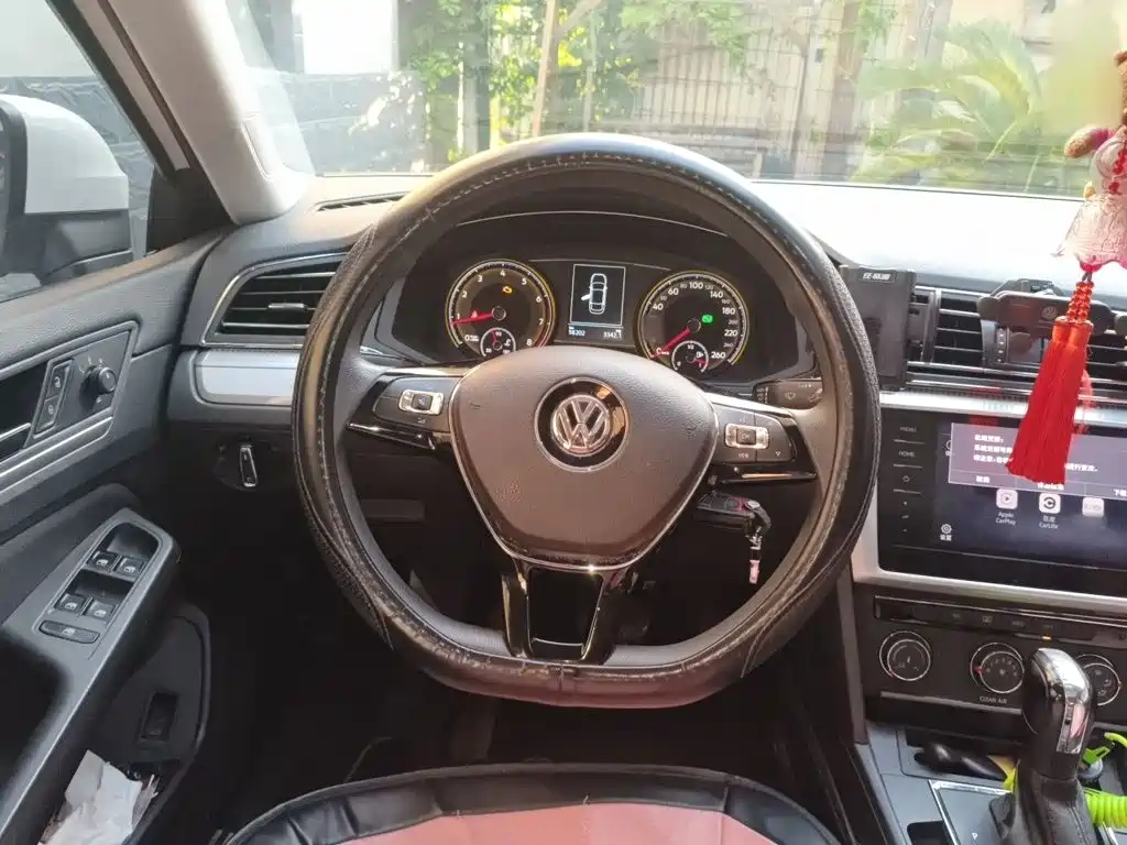 Volkswagen Lamando — миниатюра 3