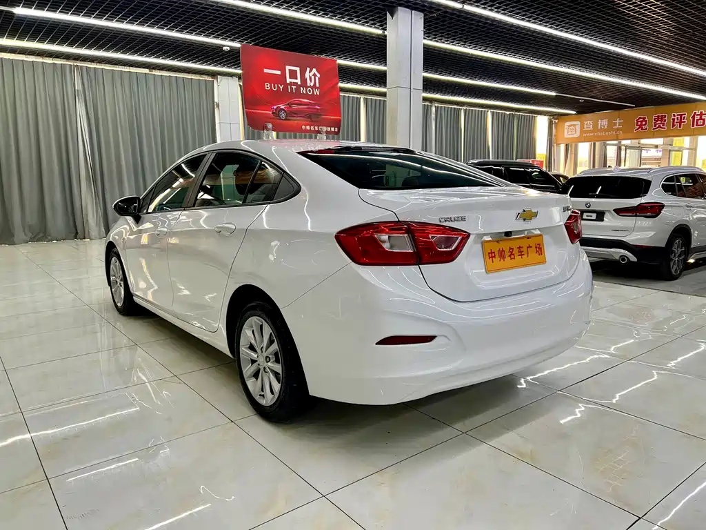 Chevrolet Cruze — миниатюра 4