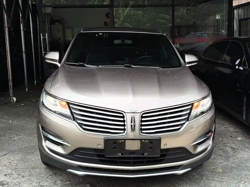 Lincoln MKC — миниатюра 3
