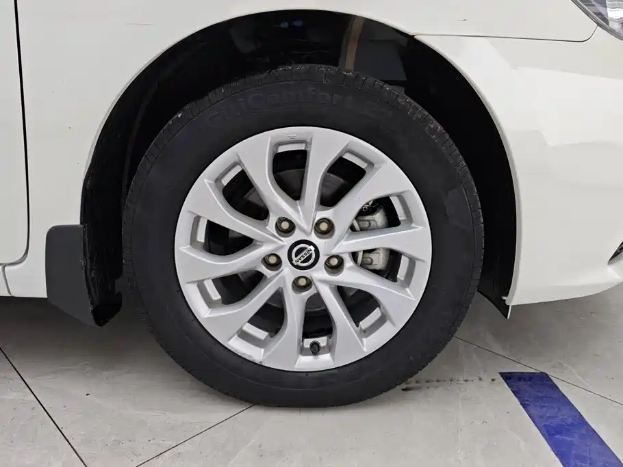 Nissan Sylphy — миниатюра 6
