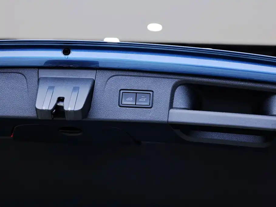 Volkswagen Viloran New Energy — миниатюра 34