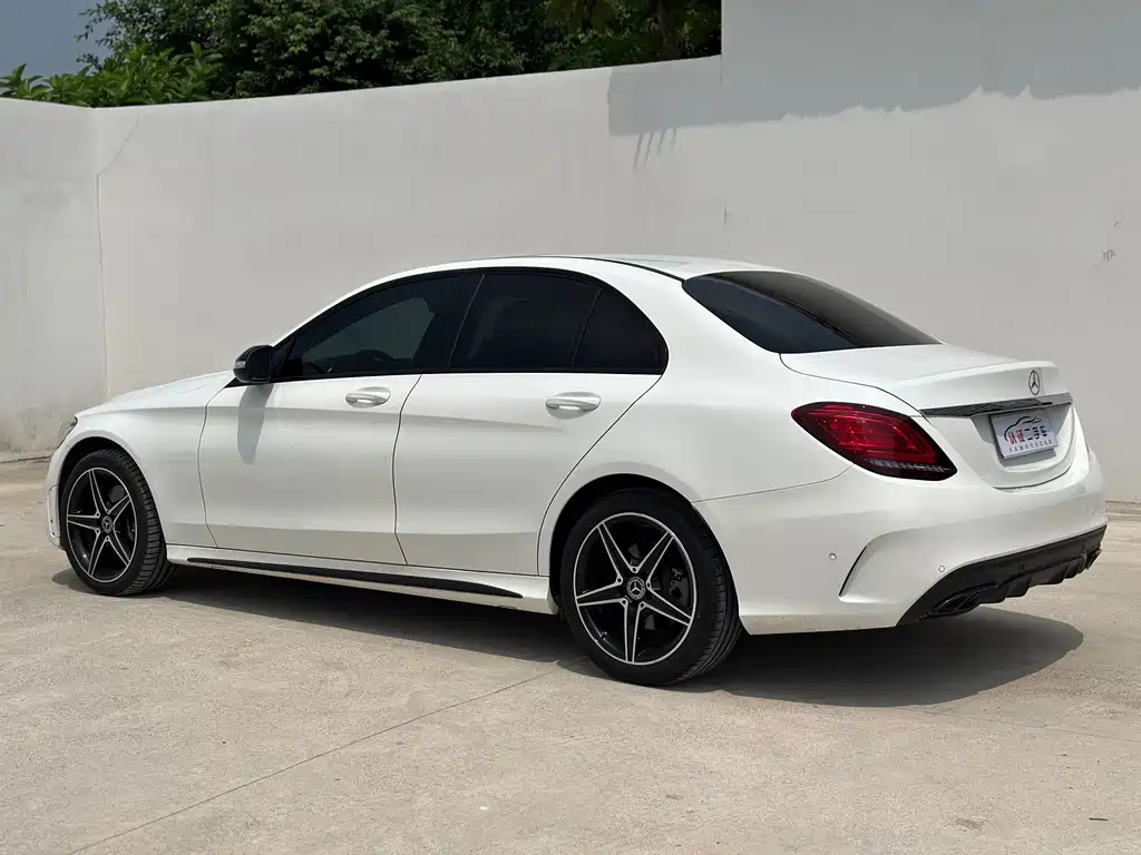Mercedes-Benz C-Class — миниатюра 18